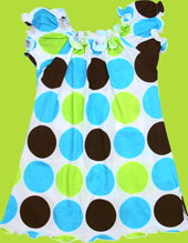 Girlfriends Big Dot Peasant Top 