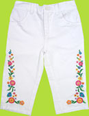 Mulberribush White Twill Capri with Embroideries and Tulip Pockets
