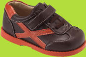 See Kai Run Eric Brown &ldquo;X&rdquo; Trainer with Copper Accents for Children