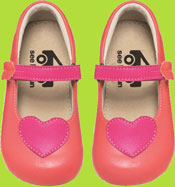 See Kai Run Francis White Shoe w/Silver Crisscross 
