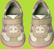 See Kai Run Gwendolyn Vanilla Trainer