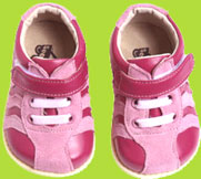 See Kai Run Raspberry Trainer