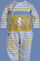 le top Boys Clothing