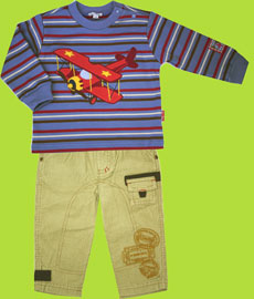 le top Vntage Flight Biplane Shirt and Corduroy Pant Set