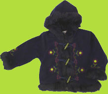 le top Alpine Garland Fleece Hooded Jacket with Faux Fur Trim
