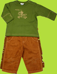 le top Knit Shirt and Faux Suede Pant Set