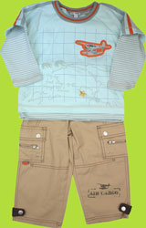 le top Biplane Double Sleeve Shirt and Canvas Pant