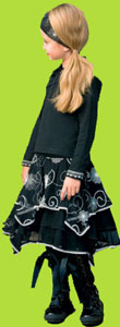 Mim-pi Black shirt with embroideries and black tiered skirt