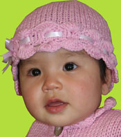 Light Pink Scallop Trim Baby Hat w/Ribbon 