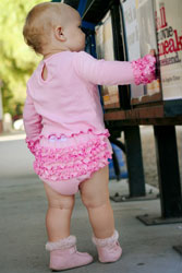 RuffleButt Contrasting Pink Knit Bloomers w/Ruffles