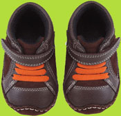 See Kai Run Andersen Faux-Fur Lined Brown Boot w/Orange Laces 